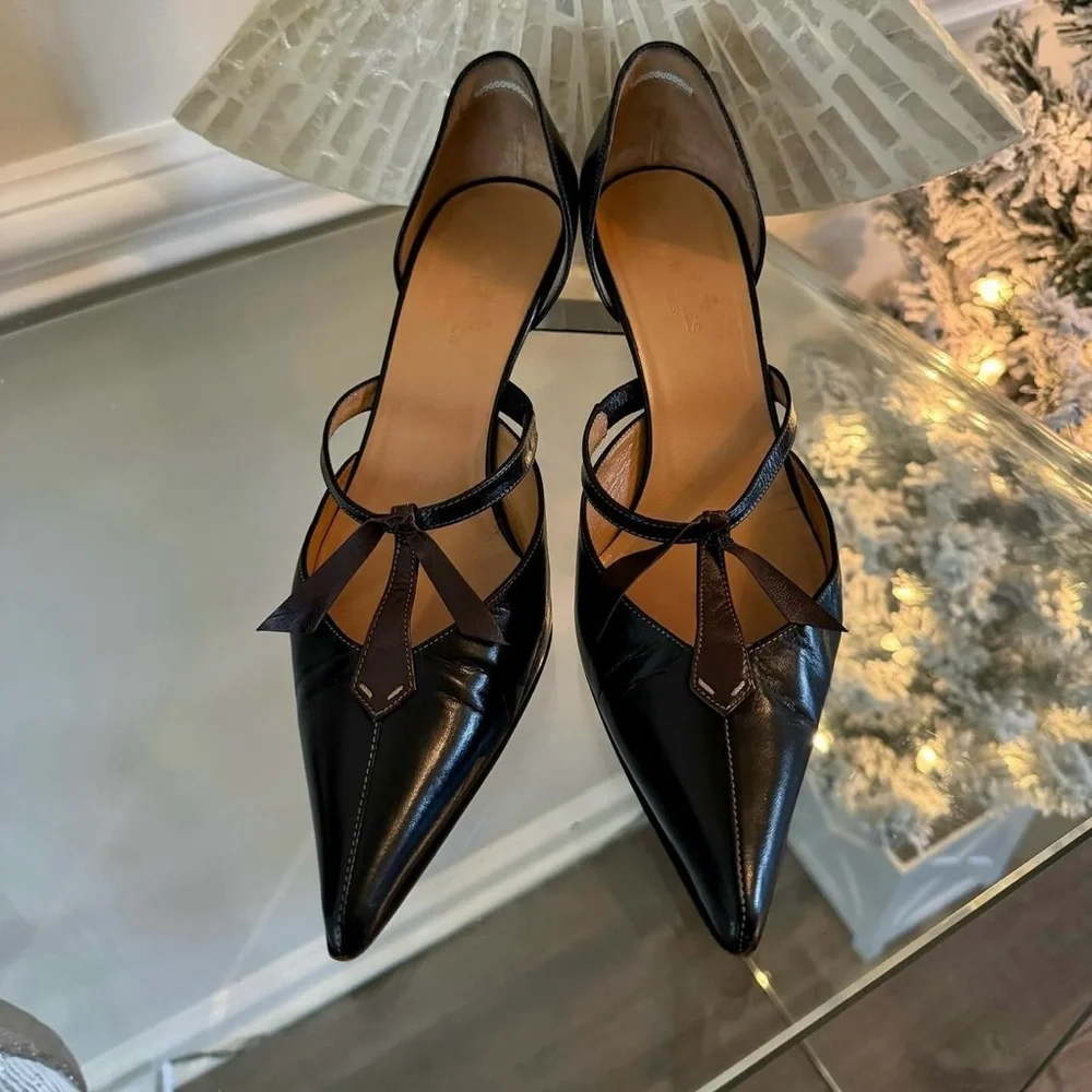 Hermès - Vintage Leather Pumps with Brown Bow - Picture 1 of 9